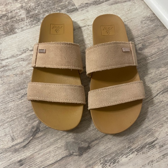 Cushion Bounce Vista Suede in Pink Sandals 6 - Picture 2 of 4